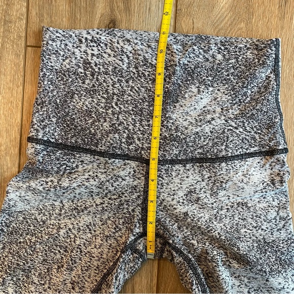Lululemon High Waisted Leggings - 4 - Gray Marbled - Picture 10 of 12